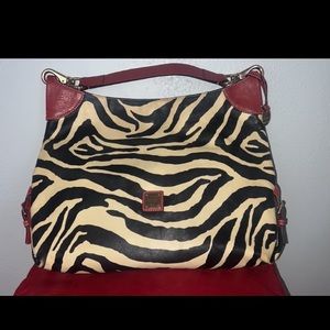 Zebra print dooney & Bourke bag in perfect condition
